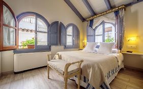 Apartasuites Alberca Deluxe
